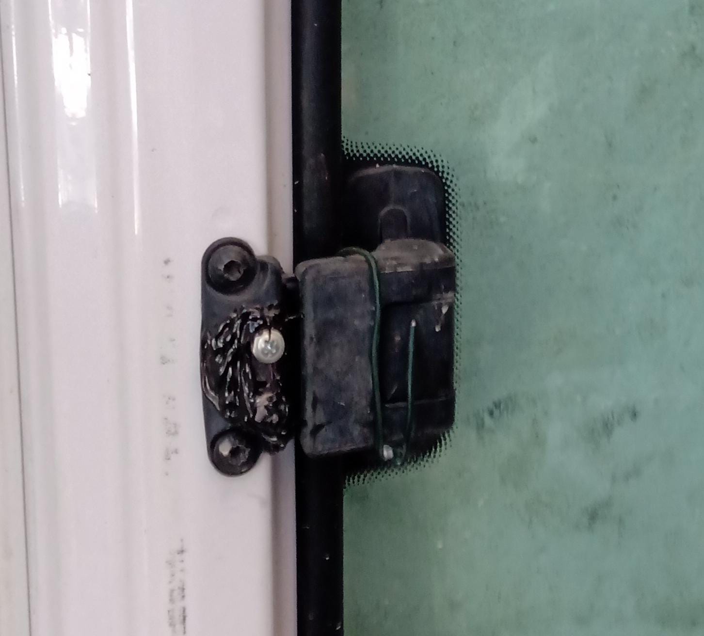 Porta posteriore sinistra Porta posteriore sinistra