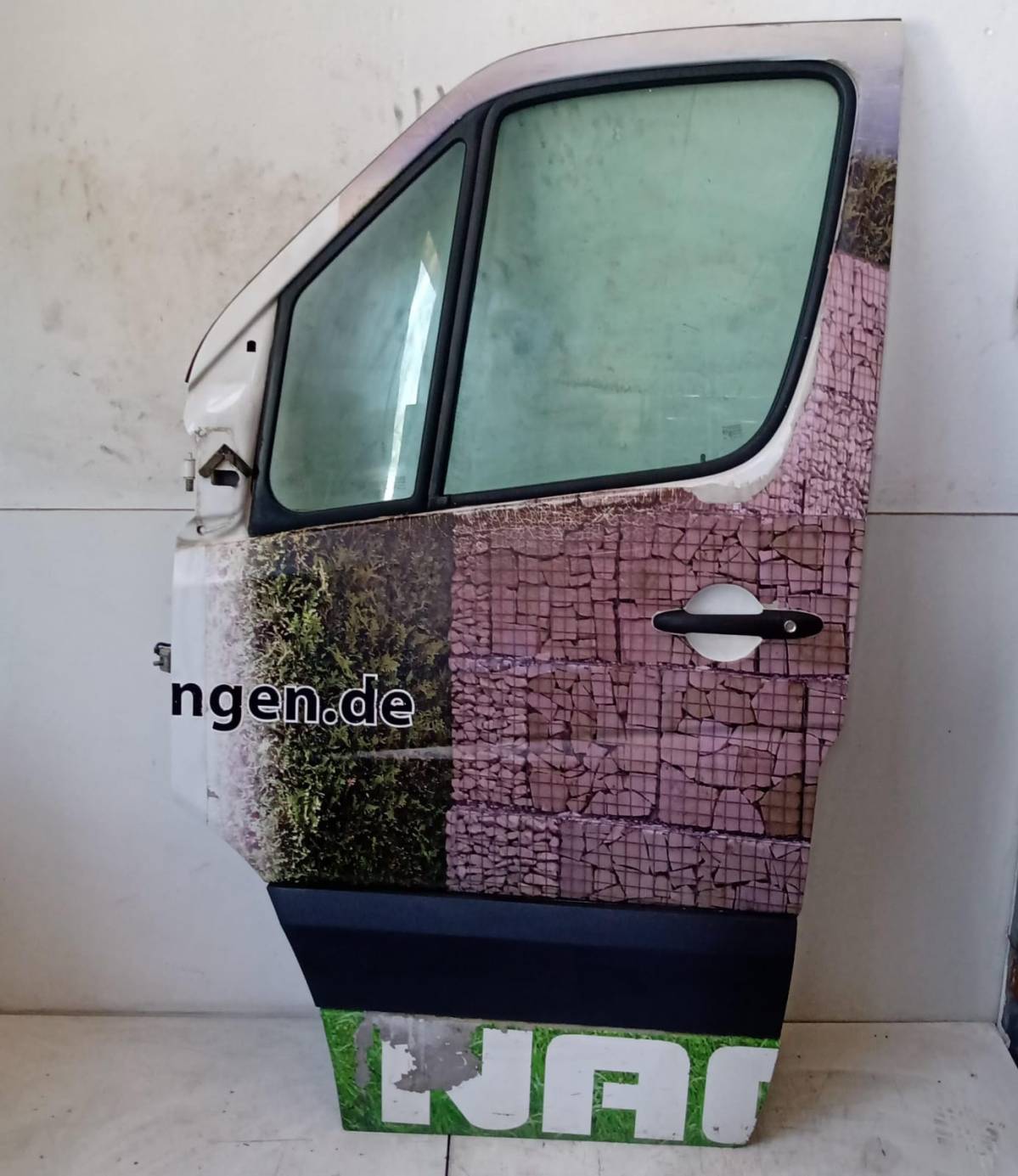 Porta anteriore sinistra