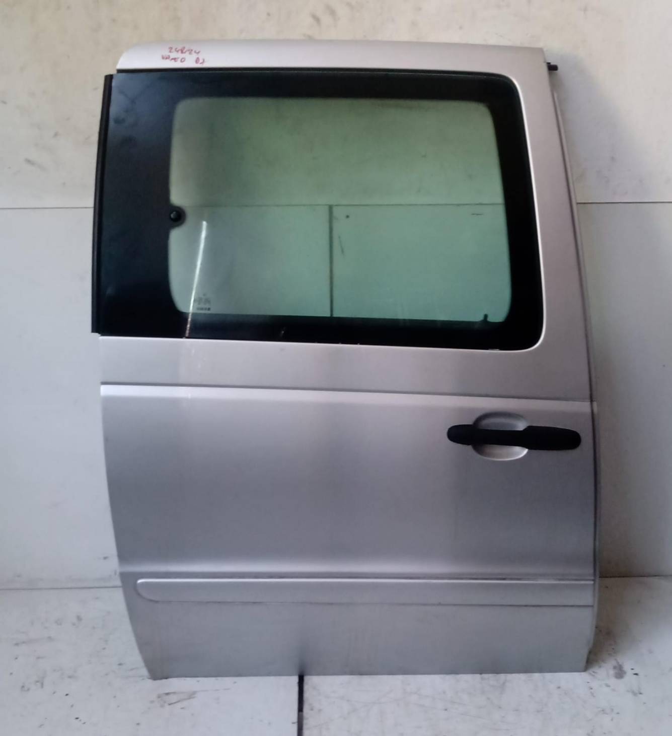 Porta Laterale Scorrevole dx. Porta Laterale Scorrevole dx.