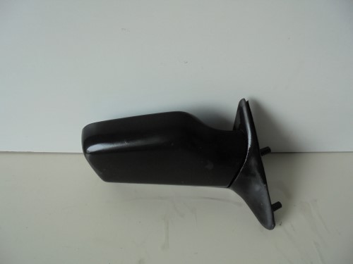 Retrovisore est.  dx. 