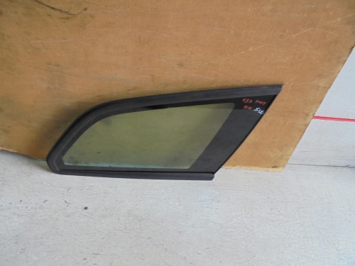 Fisso parafango post.  dx. 