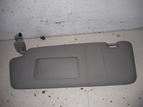 Aletta parasole parabrezza  sx.