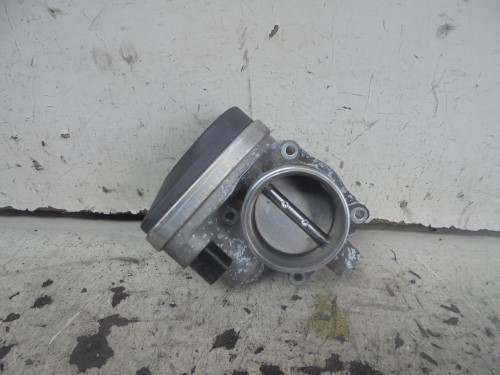 Corpo farfallato Corpo farfallato