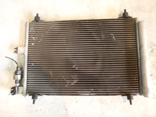 Condensatore aria condizionata 