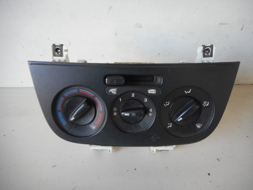 Blocco comando climatizzazione Blocco comando climatizzazione