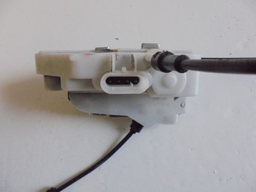 Serratura porta ant.  dx. 