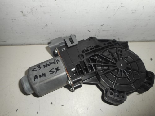 Alzacristallo elettr. porta ant. sx.