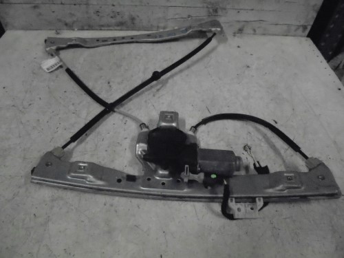 Alzacristallo elettr. porta ant. dx. 