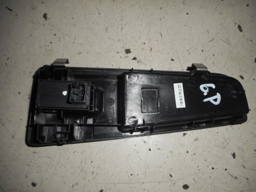 Interruttore alzacristalli porta ant  dx. 