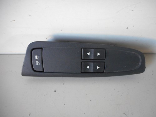 Interruttore alzacristalli post. porta ant. 