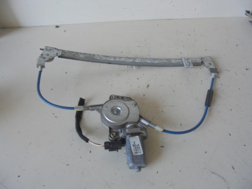 Alzacristallo elettr. porta ant. sx. Alzacristallo elettr. porta ant. sx.