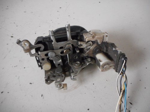 Serratura porta ant.  sx.