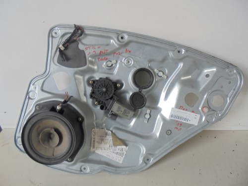 Alzacristallo elettr. porta post. dx. 