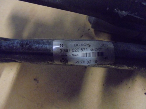 Asta tergiparabrezza con motorino 