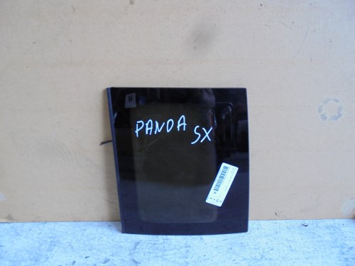 Fisso atermico parafango post.  sx.