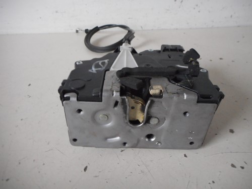 Serratura chiusura c.zta porta ant.  dx. 