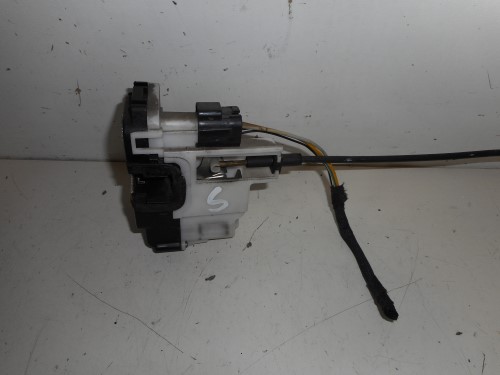 Serratura porta post.  sx.