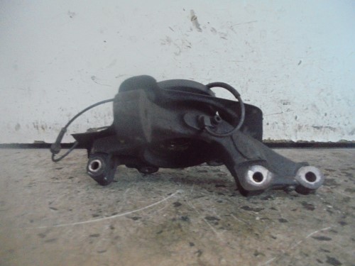 Montante sosp. ant.  sx.