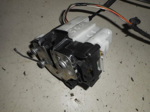 Serratura porta ant.  sx.