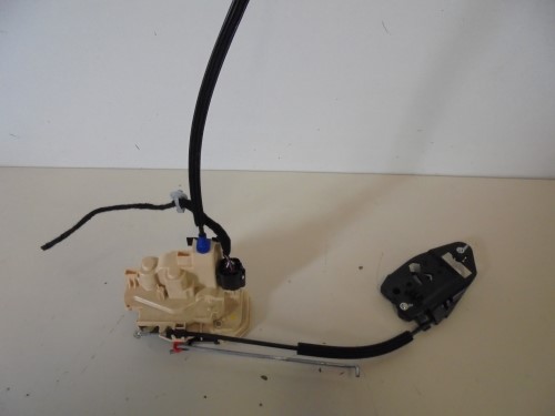 Serratura porta ant.  sx.