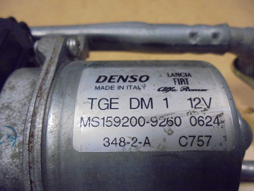 Asta tergiparabrezza con motorino 