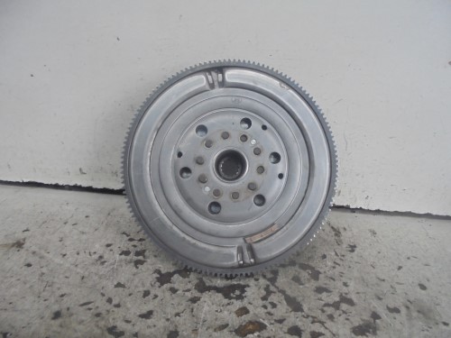 Volano motore con corona dentata 