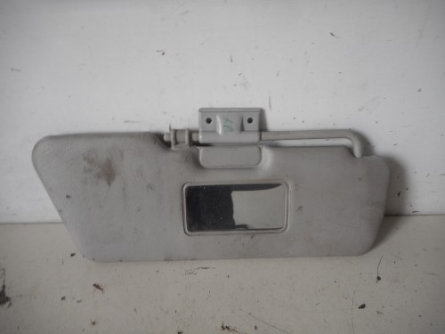 Aletta parasole parabrezza dx. 