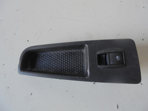 Interruttore alzacristalli porta ant Interruttore alzacristalli porta ant