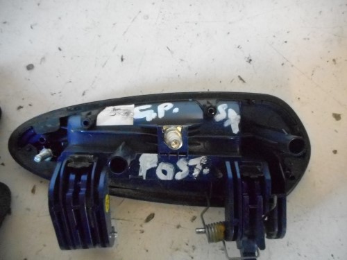 Maniglia porta post.  sx.