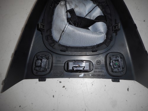 Interruttore alzacristalli porta ant  sx.