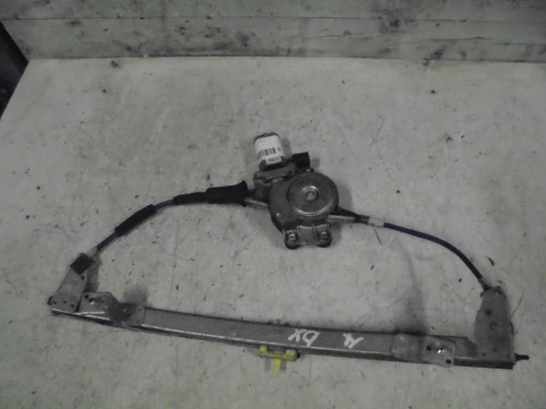 Alzacristallo elettr. porta ant. con motorino dx. Alzacristallo elettr. porta ant. con motorino dx.