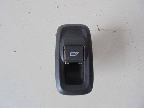 Interruttore alzacristalli porta ant  dx. 