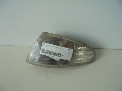 Fanalino ant.  sx.
