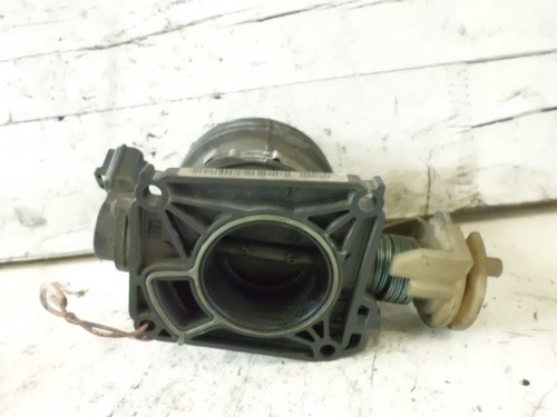 Corpo farfallato Corpo farfallato