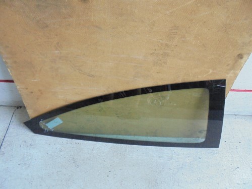 Fisso atermico parafango post.  dx. 