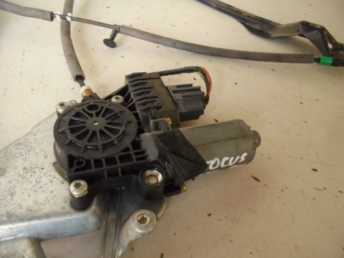 Alzacristallo elettr. porta ant.  sx.