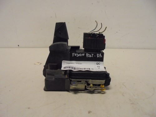 Serratura porta post.  dx. 