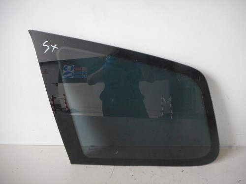 Fisso atermico parafango post.  sx.