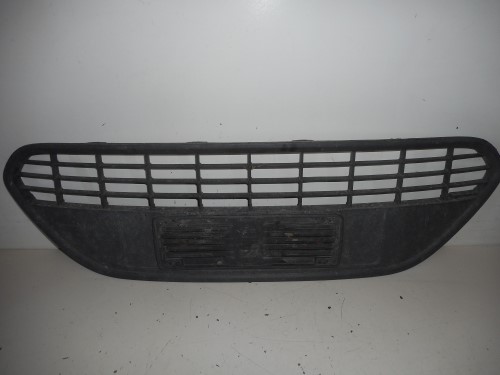 Griglia paraurti ant. Griglia paraurti ant.
