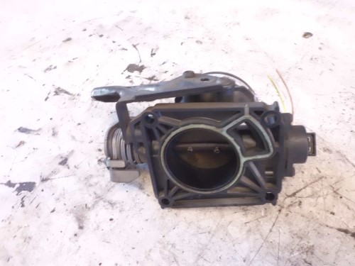 Corpo farfallato Corpo farfallato