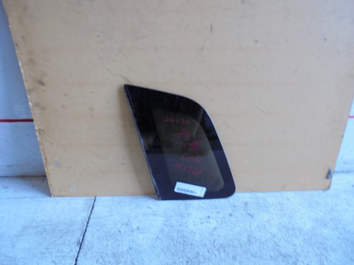 Fisso atermico parafango post.  sx.