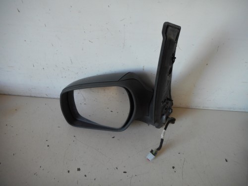 Retrovisore est.  sx.