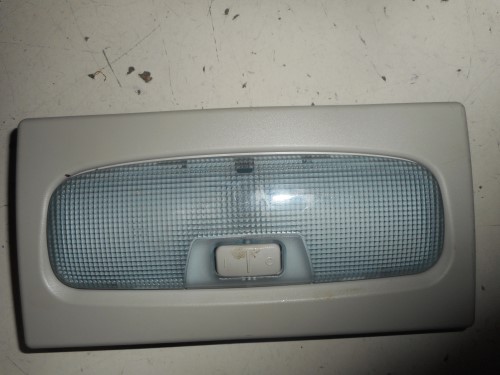 Luce cortesia ant. tetto 