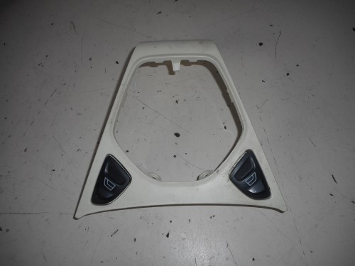 Interruttore alzacristalli porta ant  sx.