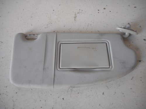 Aletta parasole parabrezza dx. 