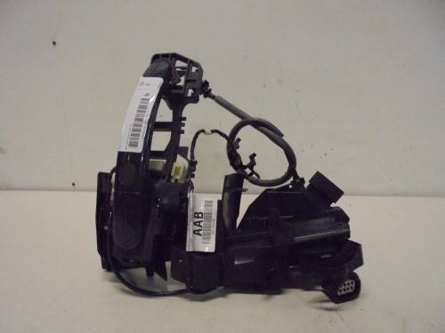 Serratura porta ant.  dx. 