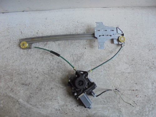 Alzacristallo elettr. porta ant. sx. Alzacristallo elettr. porta ant. sx.