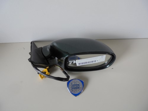 Retrovisore est.  dx. 