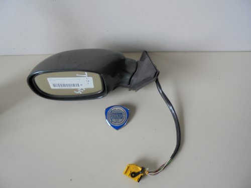 Retrovisore est.  sx.