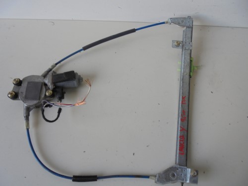 Alzacristallo elettr. porta ant. con motorino dx. Alzacristallo elettr. porta ant. con motorino dx.